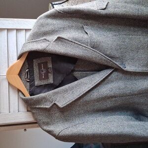 Black and Brown men's  modern tweed sport coat xl G.U.C